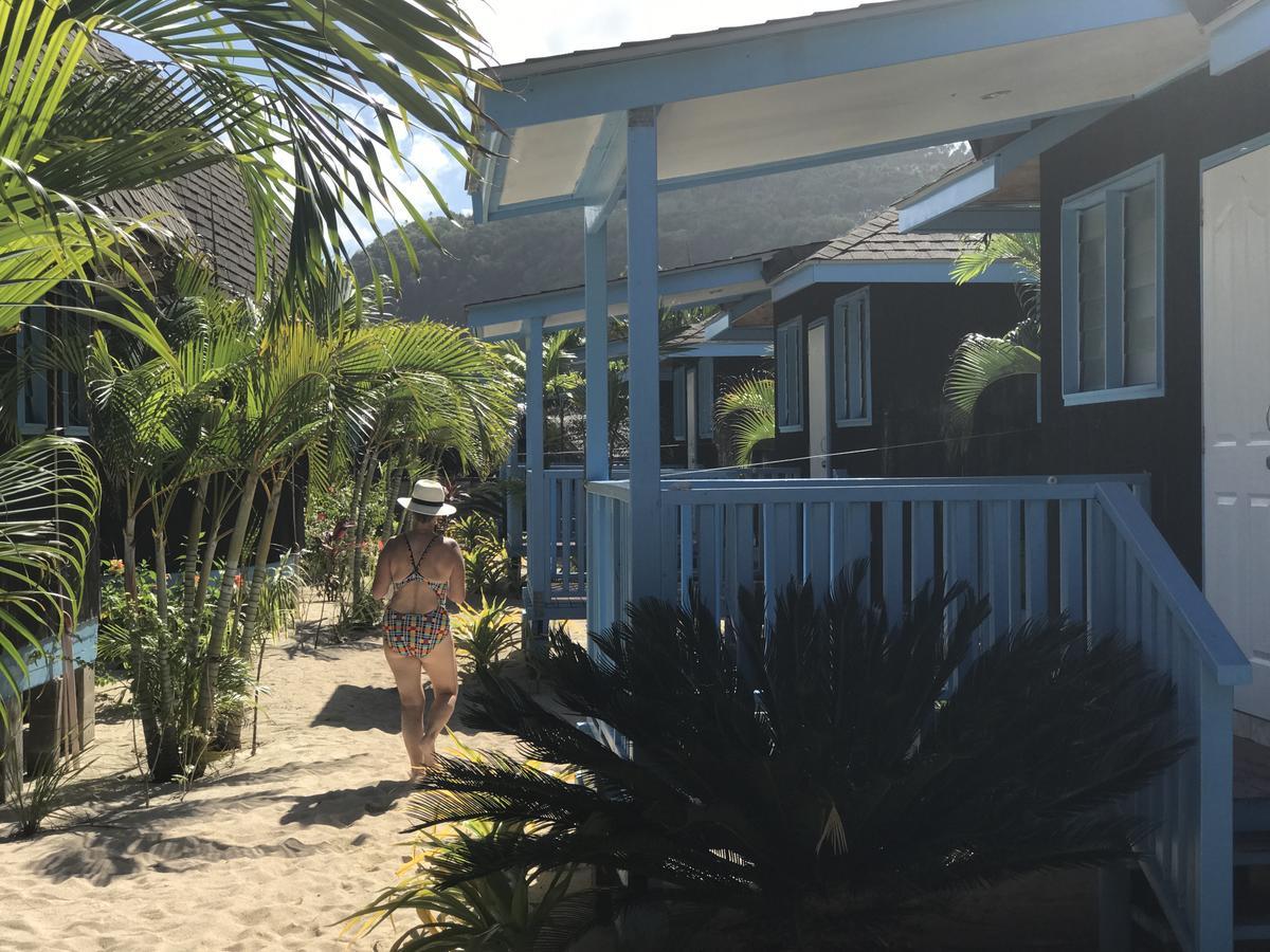 Litia Sini Beach Fales Lalomanu Екстериор снимка
